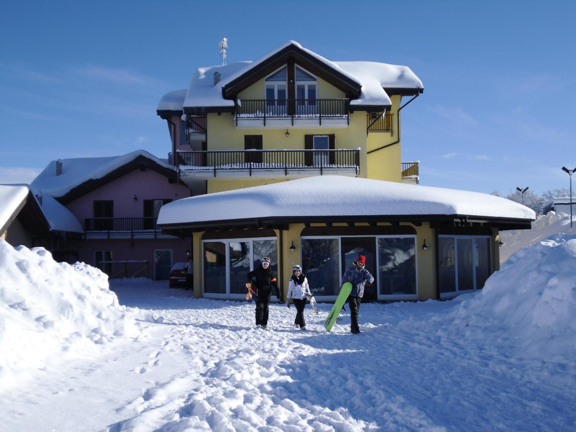 Hotel Residence Bellavista Brentonico Buitenkant foto