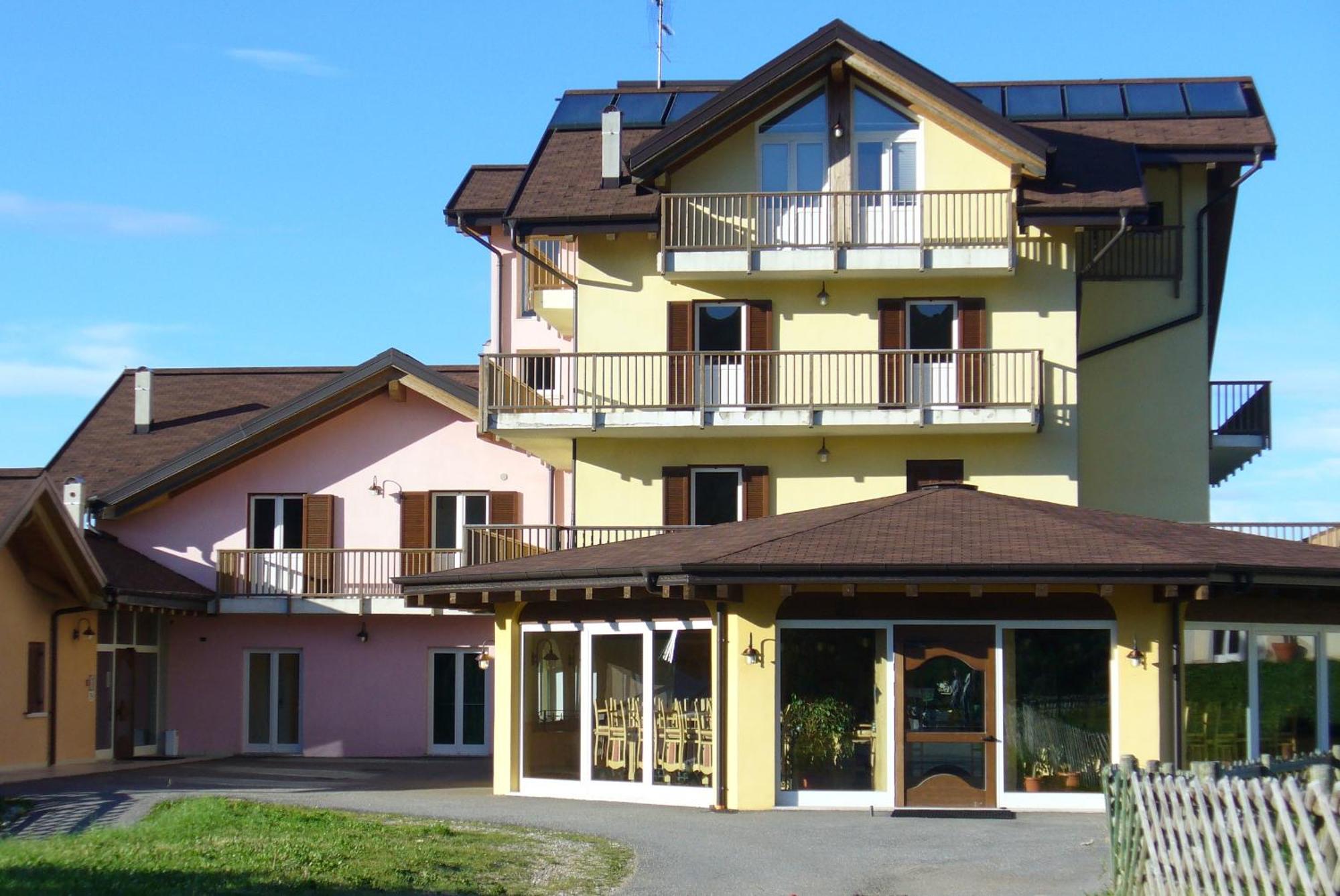Hotel Residence Bellavista Brentonico Buitenkant foto